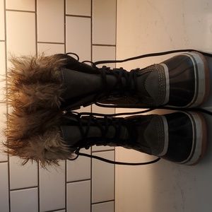 Sorel Joan of arch boots